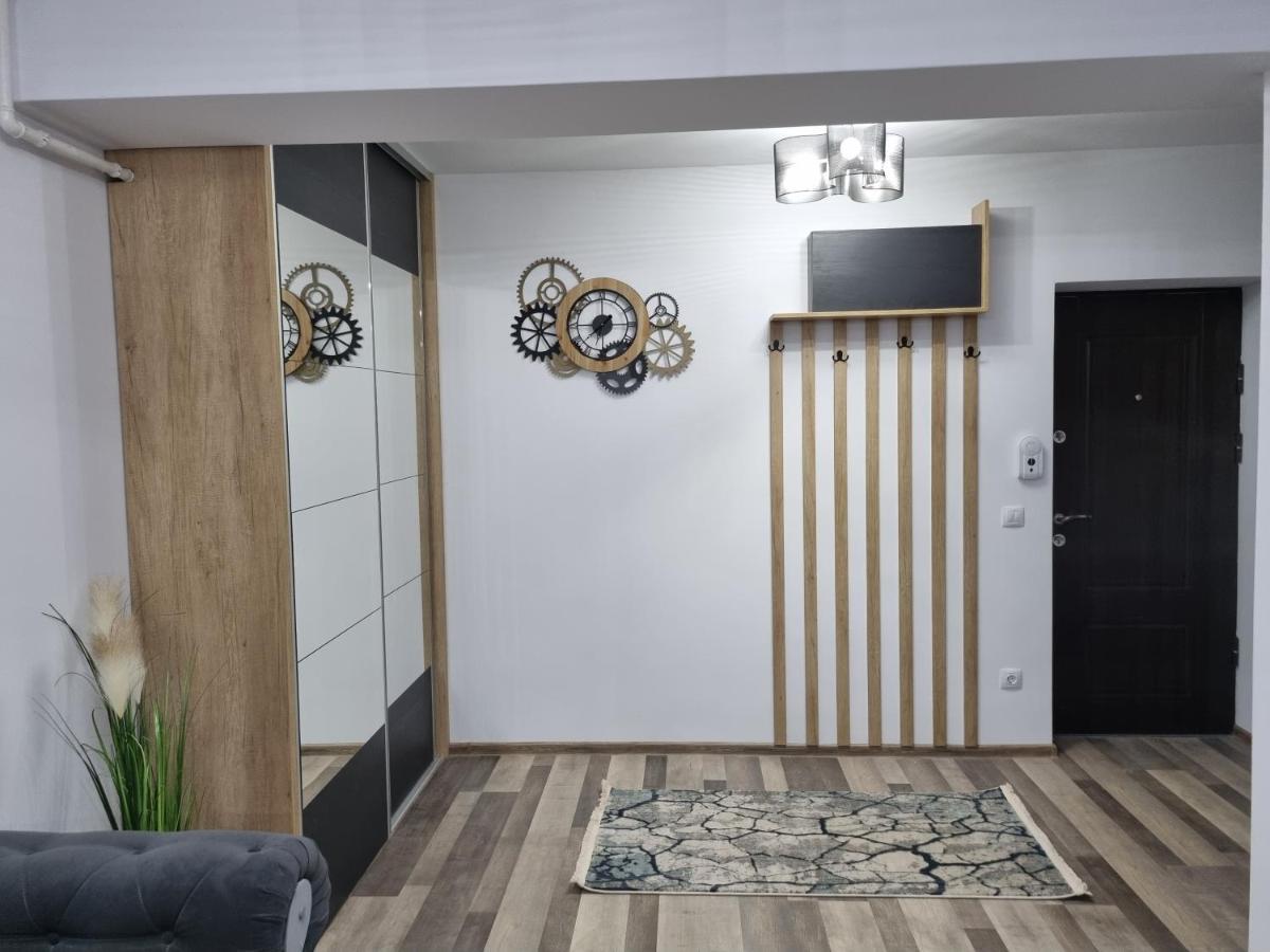 Luxury Apartments Bacău Exterior photo